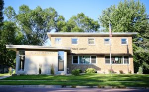 Exterior of the Heron Lake Branch Library
