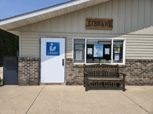 Exterior photo of the Balaton Community Library