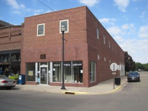 Exterior of the Tracy Public Library