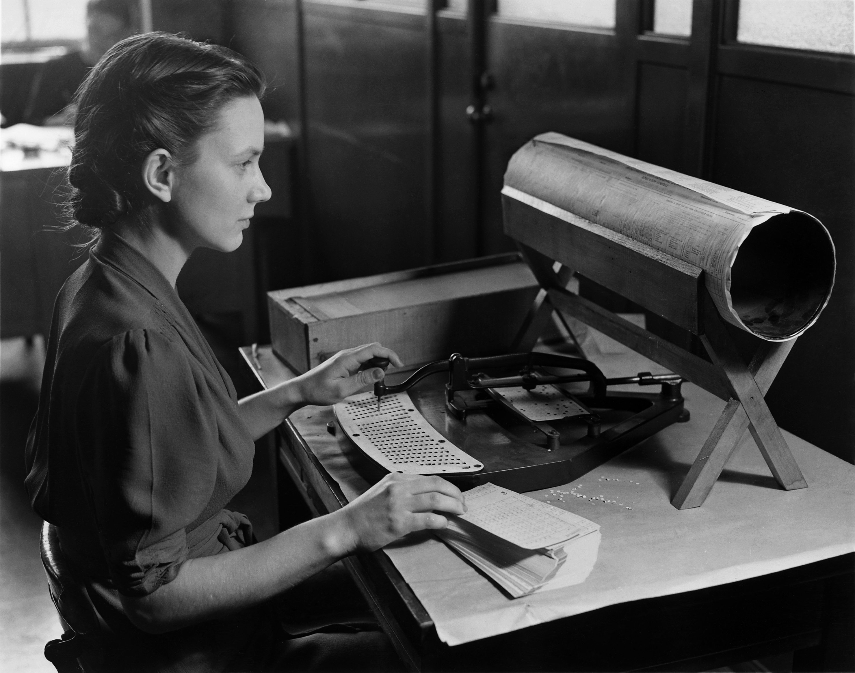 census worker with Hollerith pantograph